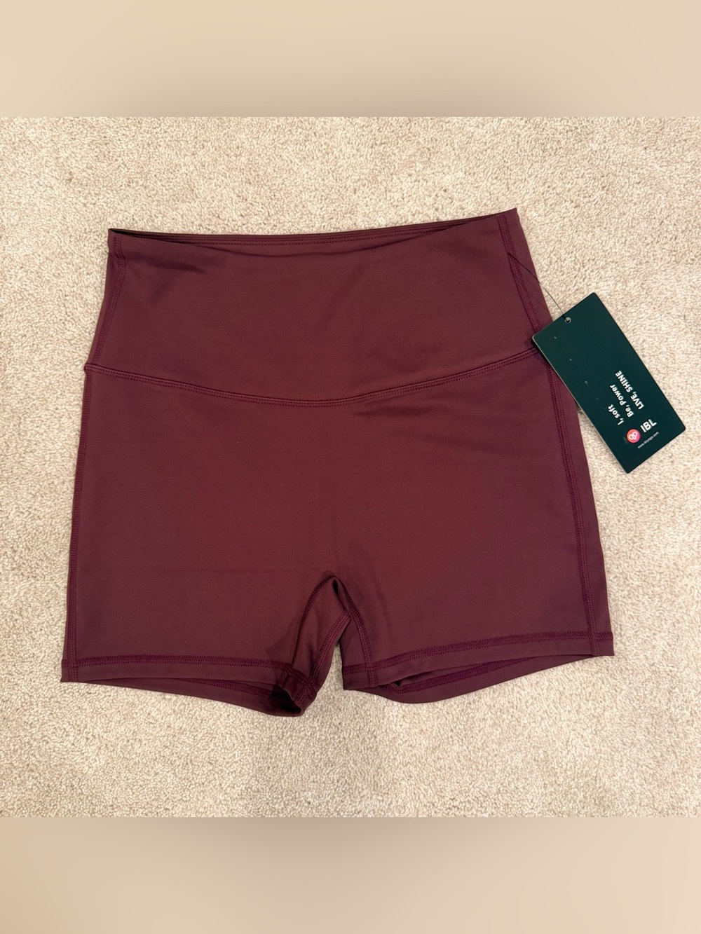 Women’s Bike Shorts high waisted burgundy NEW size medium